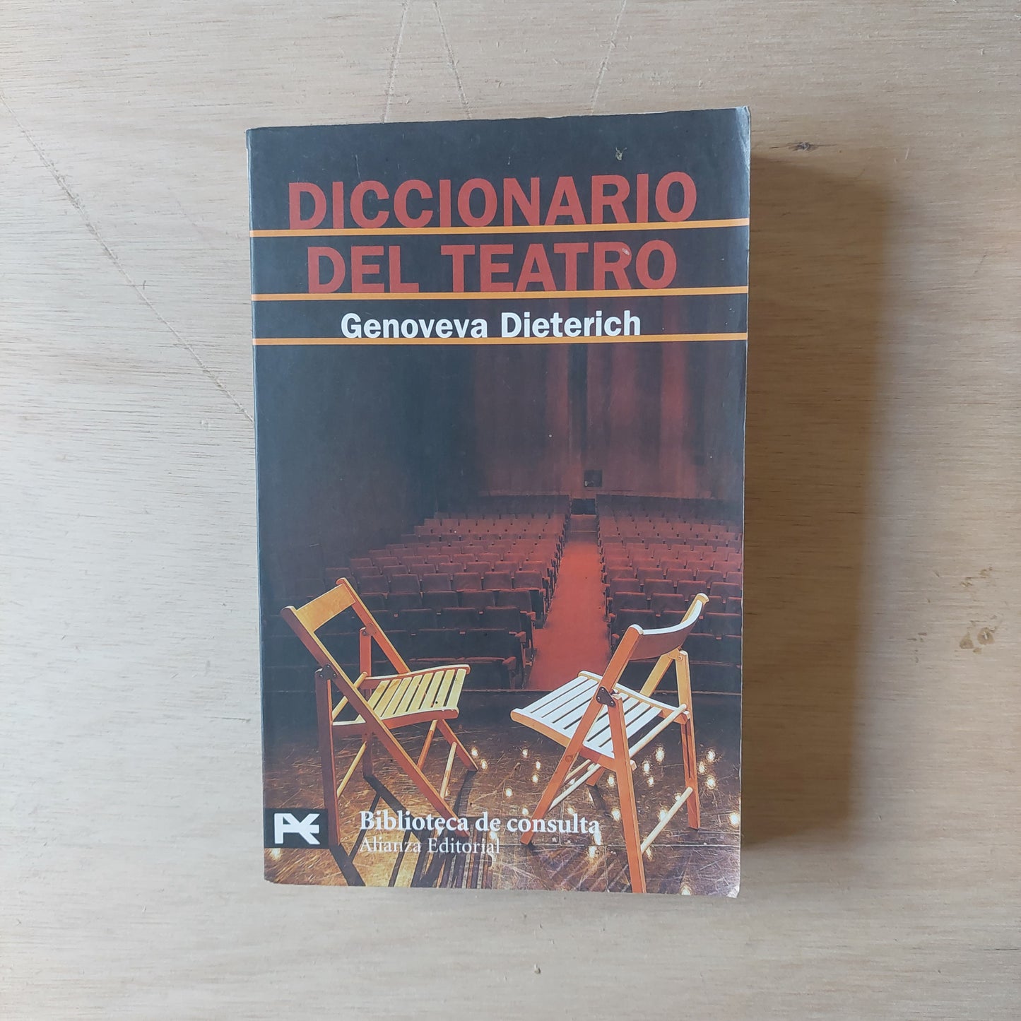 Diccionario del teatro - Genoveva Dieterich