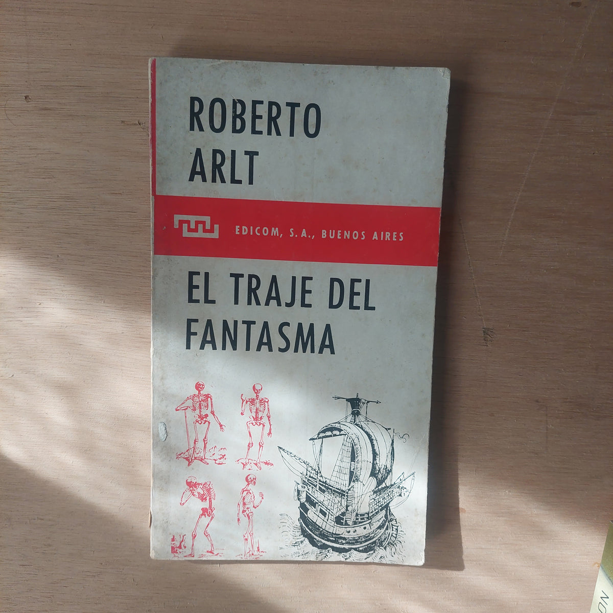 El traje del fantasma - Roberto Arlt